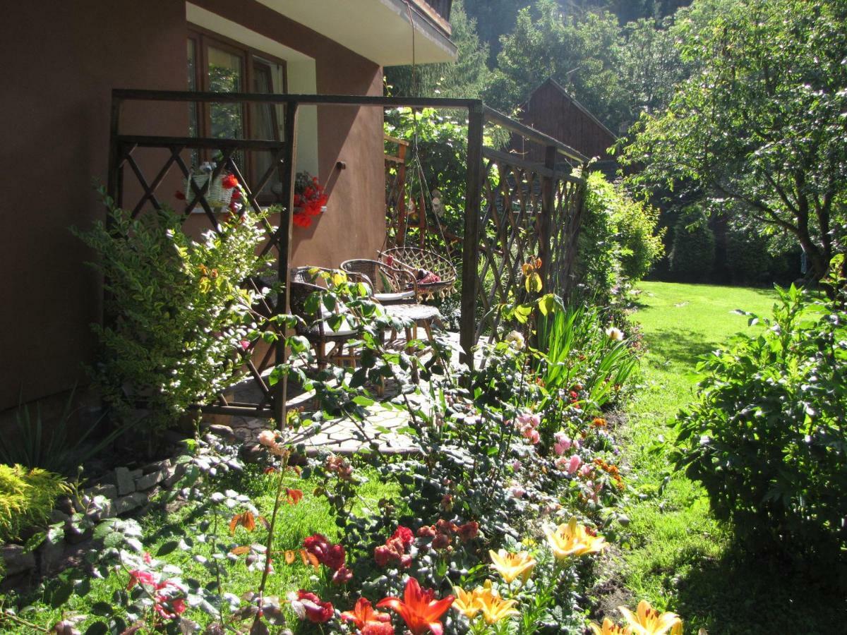 Gospodarstwo Agroturystyczne U Ani Krosnica  Exterior photo